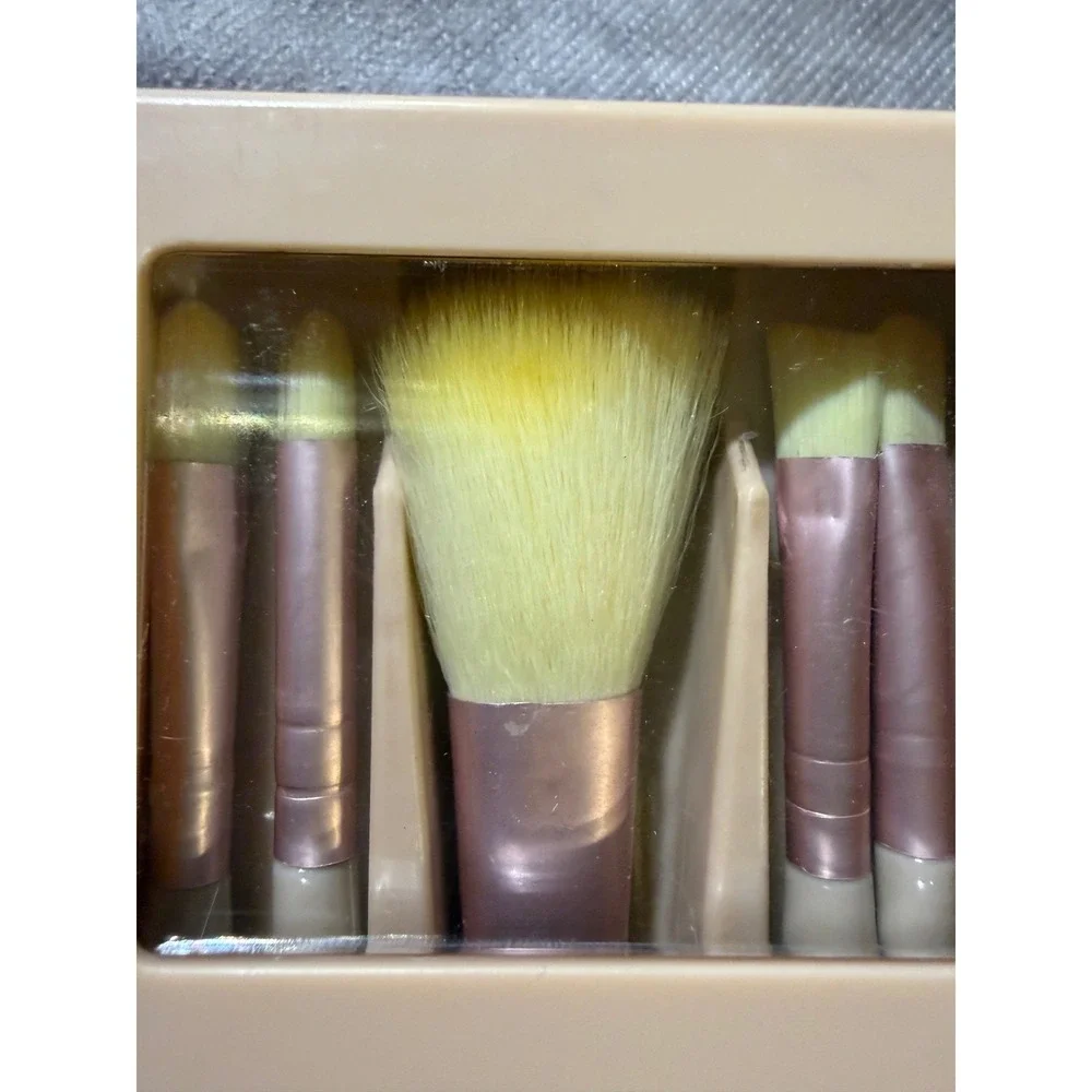 Monogram N Travel Makeup Brush Set 5 Piece Tan Floral Hard Case Rose Gold Tone